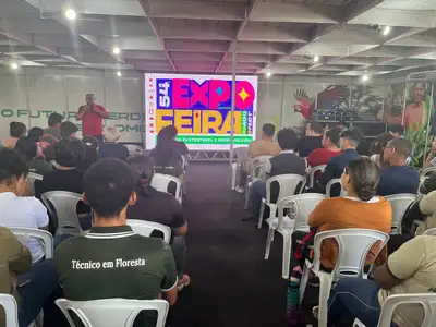 notícia: Governo do Estado oferece capacitação e troca de conhecimento para agricultores e estudantes na 54ª Expofeira do Amapá