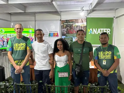 notícia: Governo do Estado realiza programação para desenvolvimento sustentável das cadeias produtivas de açaí na 54ª Expofeira do Amapá