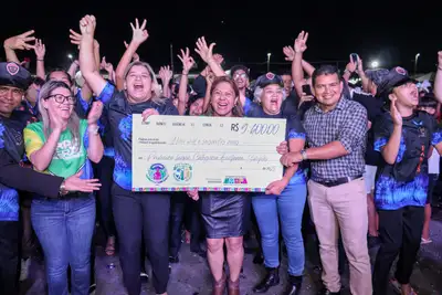notícia: Ao som de tambores, trompetes e bandeiras, Famus e JMDM conquistam tricampeonato no Festival de Bandas da 54ª Expofeira do Amapá