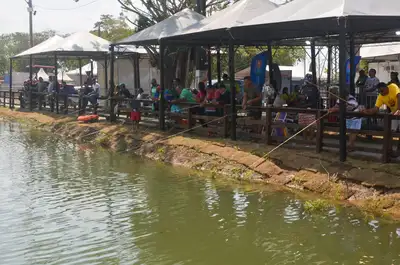 notícia: Mais de 1,5 toneladas de alimentos são arrecadas no 'Pesque e Troque' durante a 54ª Expofeira do Amapá