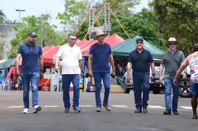 notícia: Mobilidade urbana: governador Clécio Luís inspeciona obras de pavimentação de 5 quilômetros de vias em Vitória do Jari