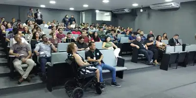 notícia: Governo do Amapá oferta curso sobre fiscalização de contratos para servidores, em Macapá