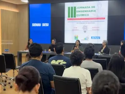 notícia: Universidade do Estado do Amapá comemora dia do Engenheiro Químico com evento que discute diferentes possibilidades na área