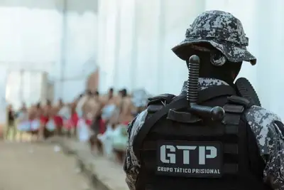 notícia: Iapen deflagra 2ª fase da Operação Tabuleiro e reforça controle da segurança penitenciária no 'Cadeião'