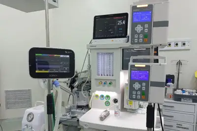 notícia: Governo do Amapá amplia segurança em cirurgias de alta complexidade com uso de tecnologia inédita na rede pública