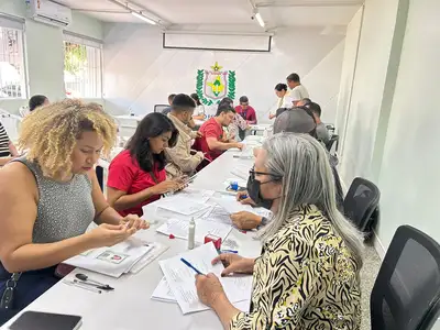 notícia: Governo do Estado reforça compromisso com concursados e realiza nova etapa do Concurso da Educação 2022