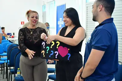 notícia: 'Transcendendo Barreiras' em Laranjal do Jari treina profissionais sobre direitos e acolhimento na população LGBTQIAPN+
