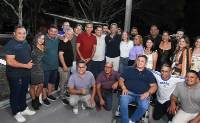 notícia: 'Aqui estamos ressaltando o quanto é necessário investir em eventos tradicionais no Amapá', afirma governador Clécio, em visita ao Festival do Abacaxi