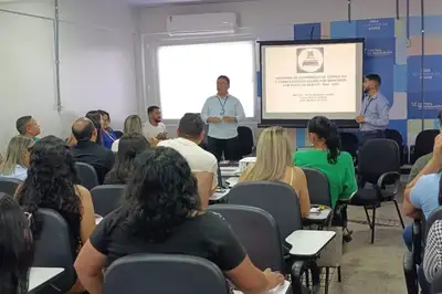 notícia: Governo do Amapá e municípios alinham nova proposta de distribuição de consultas e exames
