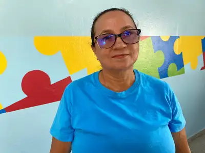 notícia: ‘Agora temos uma sala completa para o AEE’, celebra professora da Escola José Ribeiro Pontes, reconstruída pelo Governo do Amapá