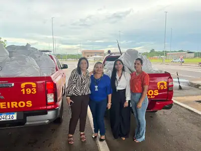 notícia: Mulheres atendidas pelo ‘Cram’ recebem doação da Receita Federal, em Oiapoque   