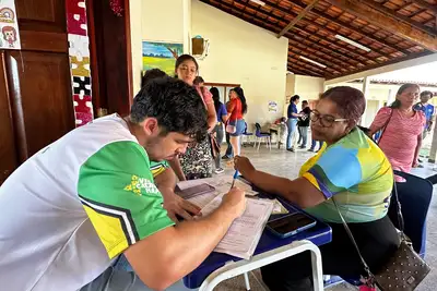 notícia: Governo do Amapá leva serviços de saúde, cidadania e assistência ao distrito do Lourenço no projeto 'TCE na Comunidade'