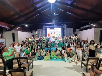 notícia: Amapá celebra 6 anos do Regime de Colaboração com avanços históricos na alfabetização