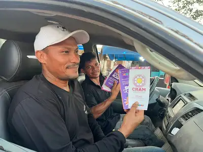 notícia: Governo do Amapá realiza blitz para mobilizar a população sobre a violência contra a mulher e o racismo, no Oiapoque