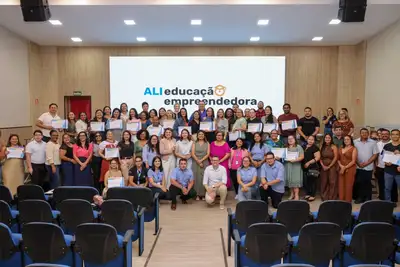 notícia: Escolas da rede estadual concluem formação em educação empreendedora realizada pelo Sebrae, com apoio do Governo do Amapá