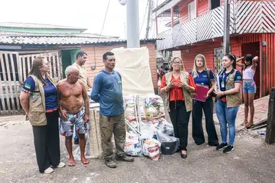 notícia: Governo do Amapá garante resposta rápida e assistência completa às famílias atingidas por incêndio na Zona Sul de Macapá