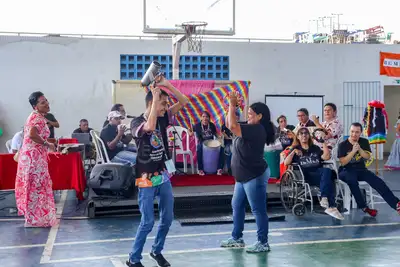 notícia: Governo do Amapá realiza feira e sarau, unindo cultura, arte, inclusão e diversidade na Escola Estadual Antônio João