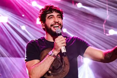 notícia: Fenômeno do forró e do piseiro, Nattan embala a noite da virada no Réveillon do Amapá 2026