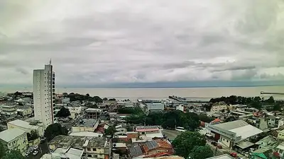 notícia: Avanço do 'inverno amazônico' na Região Norte abre possibilidade de temperaturas quentes e ventos fortes na noite de Natal no Amapá