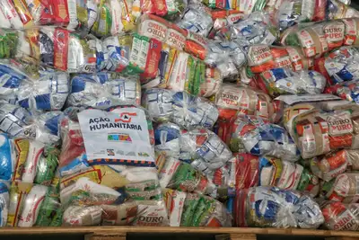 galeria:  Embarque dos Passageiros e Saída da Balsa para a Ação Humanitária do Bailique