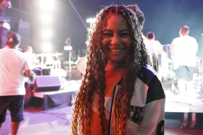 notícia: 'É uma imensa valorização para todos os artistas do estado', diz cantora amapaense ao participar do Maior Réveillon da Amazônia