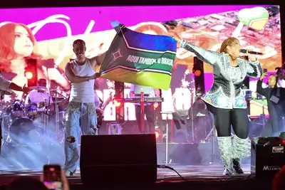 galeria: Réveillon 2026 - Show Letícia Auolly