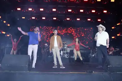 notícia: Artistas locais emocionam público na quarta noite do Maior Réveillon da Amazônia - Amapá 2026