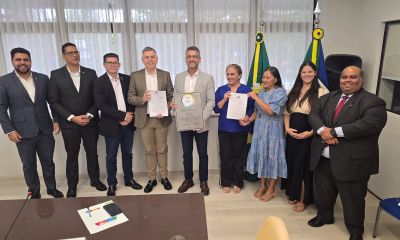 notícia: Governador do Amapá implanta controle interno em todas as secretarias e moderniza a máquina pública