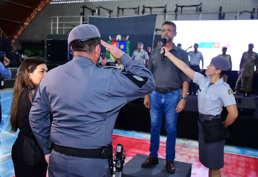  <div class='credito_fotos'>Foto: Max Renê/GEA &nbsp;&nbsp;|&nbsp;&nbsp; <a href='/midias/2026/originais/20260108102100-GF00016853-F00214700.webp' download><i class='fa-solid fa-download'></i> Download</a></div>