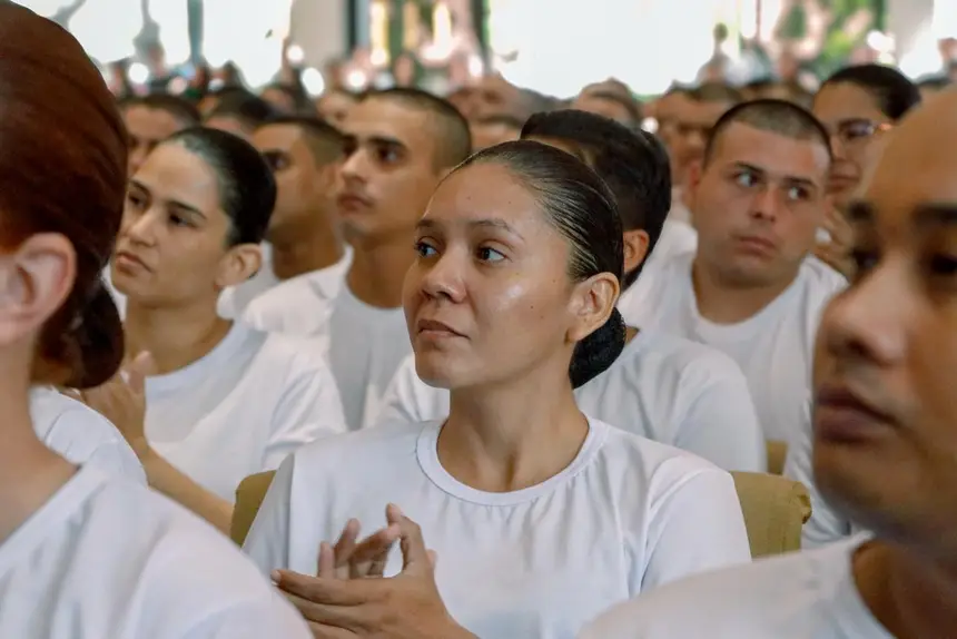  <div class='credito_fotos'>Foto: Ruan Alves / GEA &nbsp;&nbsp;|&nbsp;&nbsp; <a href='/midias/2026/originais/20260113135630-GF00016872-F00215244.webp' download><i class='fa-solid fa-download'></i> Download</a></div>