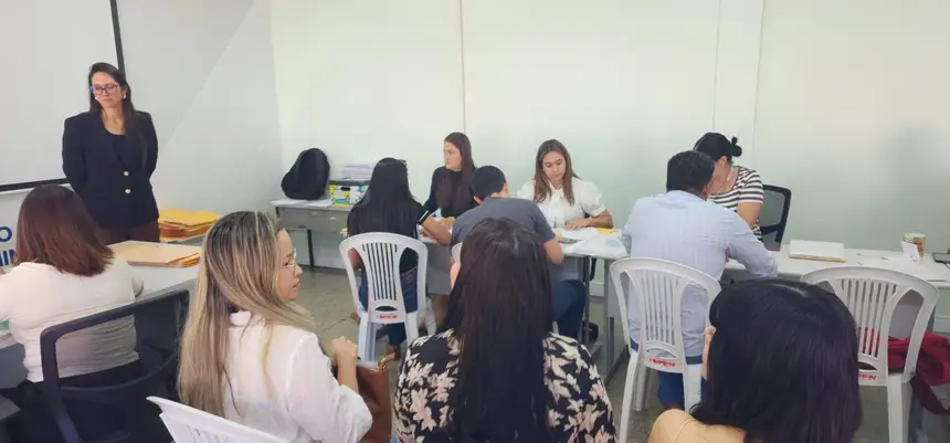 Conquista celebrada: novos servidores da educação iniciam oficialmente sua jornada no serviço público estadual.