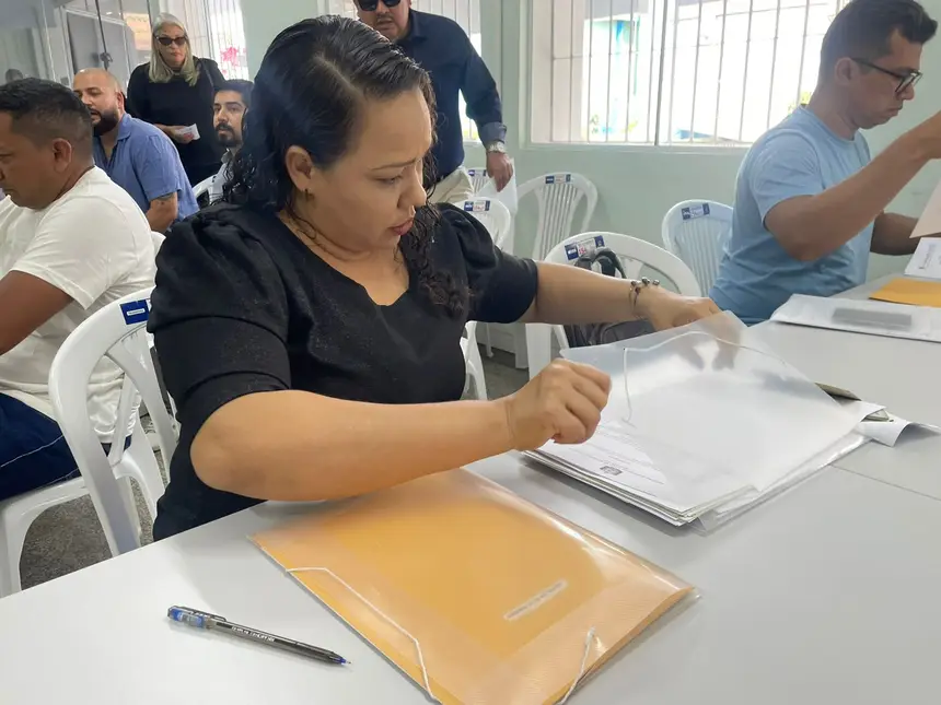 Sead realiza posse de 401 novos servidores da educação, e reforça  compromisso do Governo do Amapá com a valorização do serviço público.