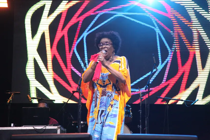 A cantora mazaganense Verônica dos Tambores fará apresentação na noite de sexta-feira, 23 de janeiro