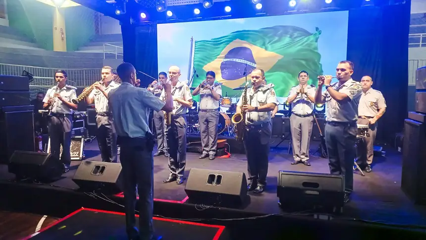 Banda de música da Polícia Militar do Amapá fez a abertura com hino nacional e do estado do Amapá 