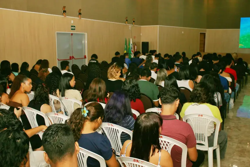  <div class='credito_fotos'>Foto: Aog Rocha/GEA &nbsp;&nbsp;|&nbsp;&nbsp; <a href='/midias/2026/originais/20260122084203-GF00016887-F00215644.webp' download><i class='fa-solid fa-download'></i> Download</a></div>