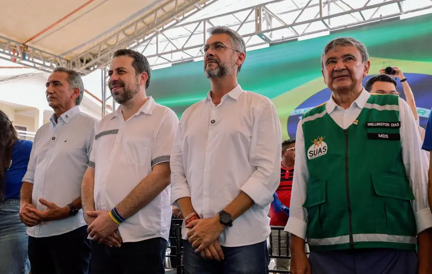 Com presença de ministros, o Brasil na Rua consolida a parceria entre União e Amapá e aproxima o poder público de quem mais precisa