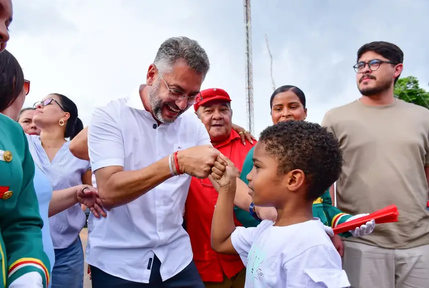  <div class='credito_fotos'>Foto: Max Renê/GEA &nbsp;&nbsp;|&nbsp;&nbsp; <a href='/midias/2026/originais/20260205114533-GF00016919-F00216529.webp' download><i class='fa-solid fa-download'></i> Download</a></div>