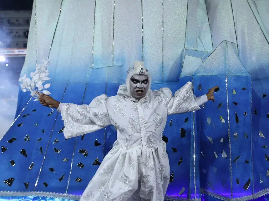  <div class='credito_fotos'>Foto: Jorge Júnior/GEA &nbsp;&nbsp;|&nbsp;&nbsp; <a href='/midias/2026/originais/20260215000415-GF00016946-F00217812.webp' download><i class='fa-solid fa-download'></i> Download</a></div>