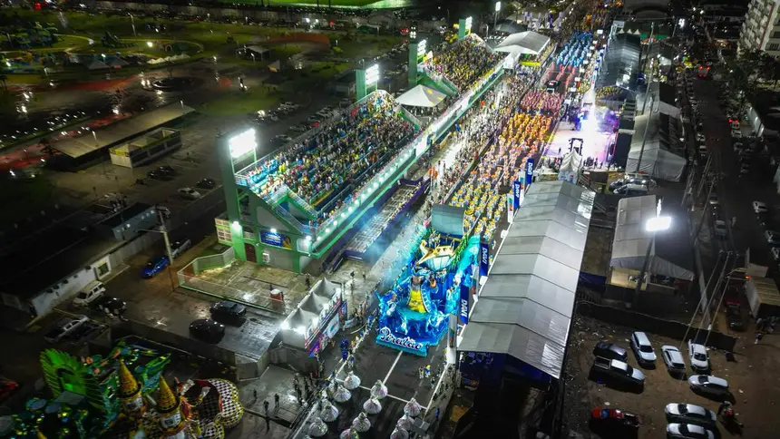  <div class='credito_fotos'>Foto:  &nbsp;&nbsp;|&nbsp;&nbsp; <a href='/midias/2026/originais/20260215042529-GF00016959-F00217976.webp' download><i class='fa-solid fa-download'></i> Download</a></div>