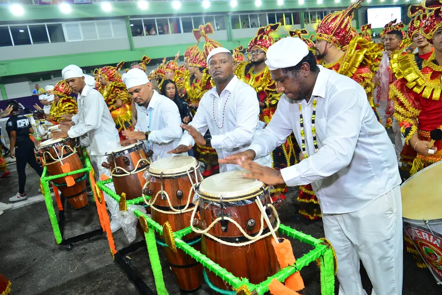  <div class='credito_fotos'>Foto: Maksuel Martins/GEA &nbsp;&nbsp;|&nbsp;&nbsp; <a href='/midias/2026/originais/20260215063811-GF00016949-F00218207.webp' download><i class='fa-solid fa-download'></i> Download</a></div>