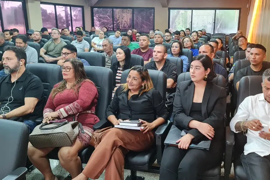 Gestores participam de orientação sobre o novo sistema de abastecimento, reforçando uma transição segura e eficiente