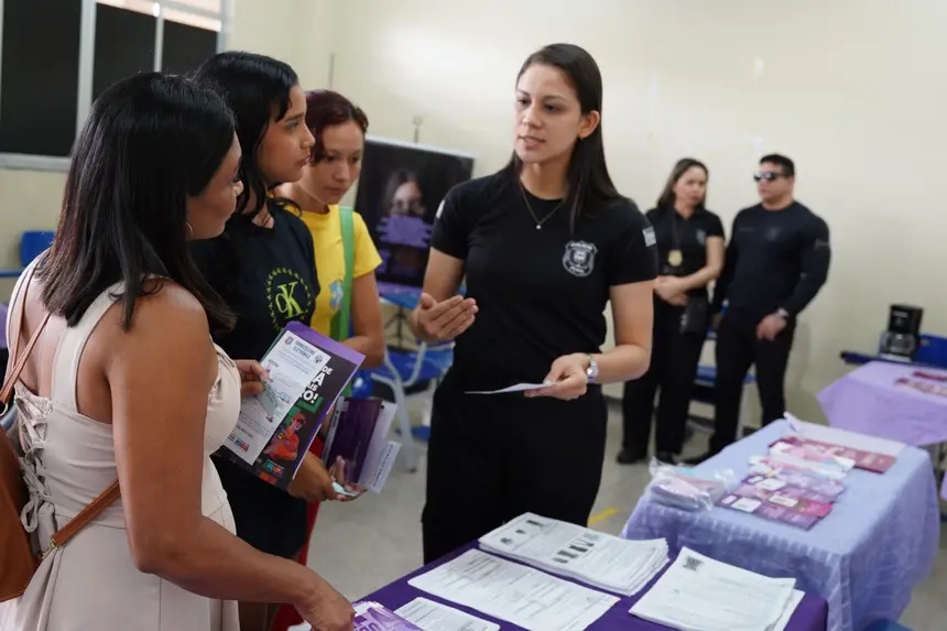 Policial do Iapen mostra mecanismos de prevenção à violência