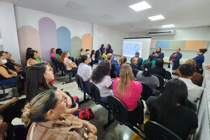 Enfermeiro e técnicos de enfermagem também passaram por qualificação sobre fluxos de atendimento, protocolos de segurança aplicados no Hospital da Criança e Adolescente