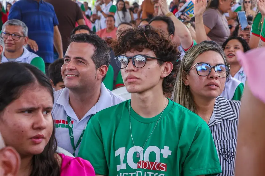  <div class='credito_fotos'>Foto:  &nbsp;&nbsp;|&nbsp;&nbsp; <a href='/midias/2026/originais/20260323104245-GF00017031-F00220022.webp' download><i class='fa-solid fa-download'></i> Download</a></div>