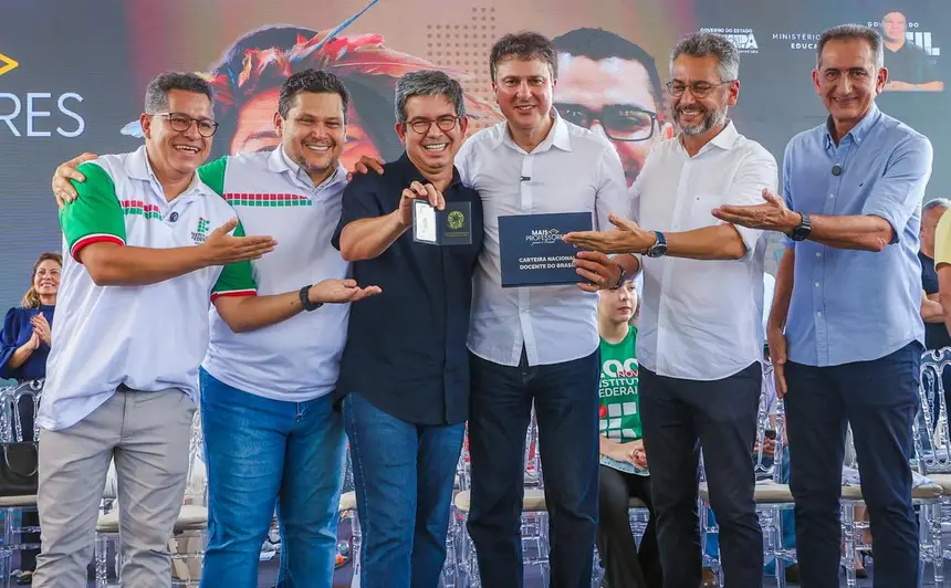  <div class='credito_fotos'>Foto:  &nbsp;&nbsp;|&nbsp;&nbsp; <a href='/midias/2026/originais/20260323104256-GF00017031-F00220037.webp' download><i class='fa-solid fa-download'></i> Download</a></div>