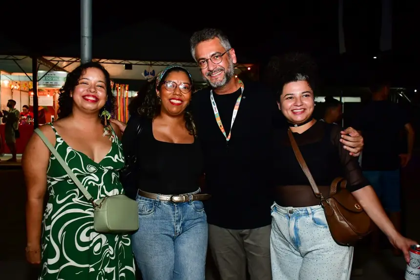  <div class='credito_fotos'>Foto: Max Renê/GEA &nbsp;&nbsp;|&nbsp;&nbsp; <a href='/midias/2026/originais/20260323111832-GF00017028-F00220051.webp' download><i class='fa-solid fa-download'></i> Download</a></div>