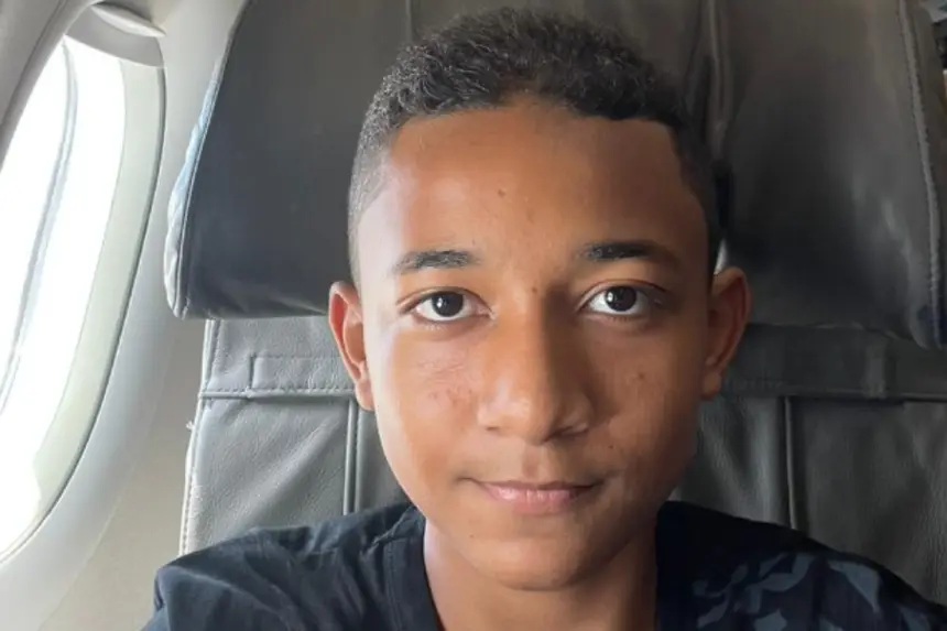 Enzo Gabriel, aluno do 9º ano, vive a experiência de representar sua escola em imersão científica na capital federal