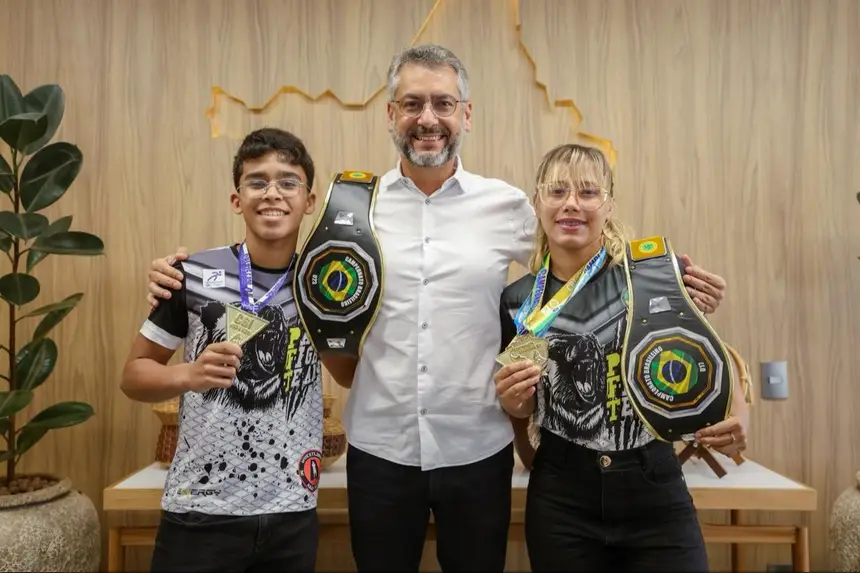 Os atletas Jorge Henrique e Laynne Gabriely irão representar o Amapá e o Brasil no Pan-Americano de Wrestling