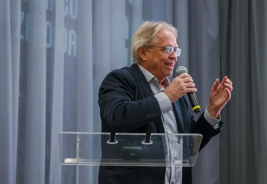  <div class='credito_fotos'>Foto: Ruan Alves / GEA &nbsp;&nbsp;|&nbsp;&nbsp; <a href='/midias/2026/originais/20260325141456-GF00017039-F00220284.webp' download><i class='fa-solid fa-download'></i> Download</a></div>