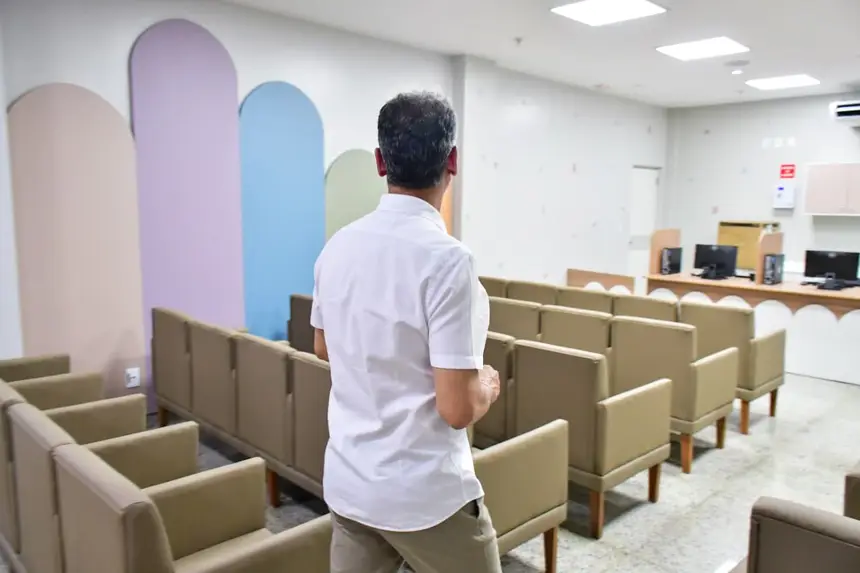  <div class='credito_fotos'>Foto: Max Renê/GEA &nbsp;&nbsp;|&nbsp;&nbsp; <a href='/midias/2026/originais/20260326134924-GF00017041-F00220321.webp' download><i class='fa-solid fa-download'></i> Download</a></div>